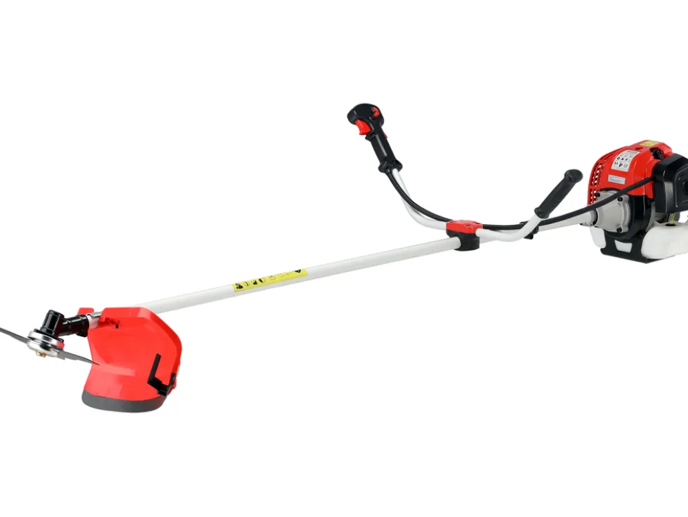 KOSA SPALINOWA Z DODATKOWYM WYPOSAŻENIEM POJ. 52CM3