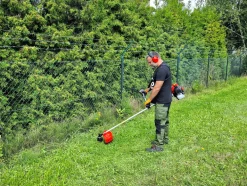 KOSA SPALINOWA Z DODATKOWYM WYPOSAŻENIEM POJ. 52CM3