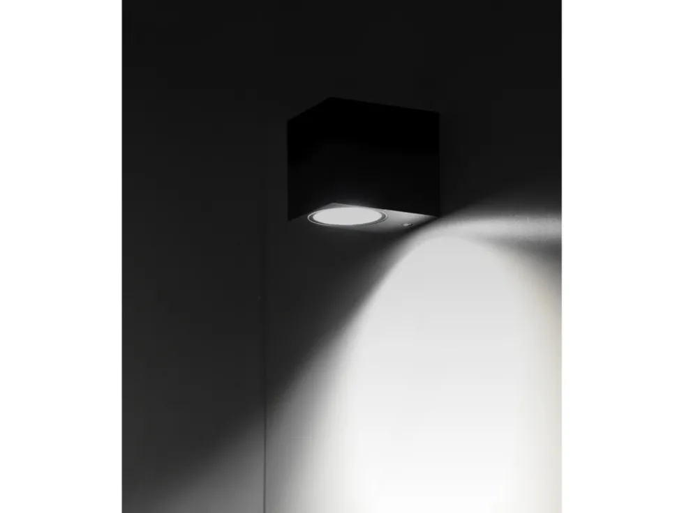 LAMPA ŚCIENNA ZEWNĘTRZNA CZARNA ALUMINIOWA 1XGU10 PÓŁOWAL