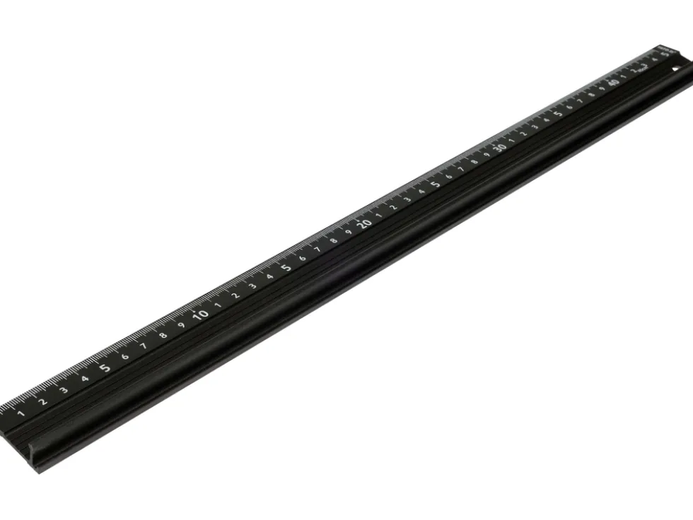 LINIJKA Z PROFILEM OCHRONNYM 450 MM