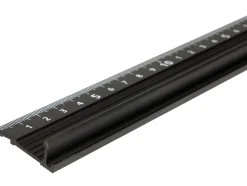 LINIJKA Z PROFILEM OCHRONNYM 450 MM