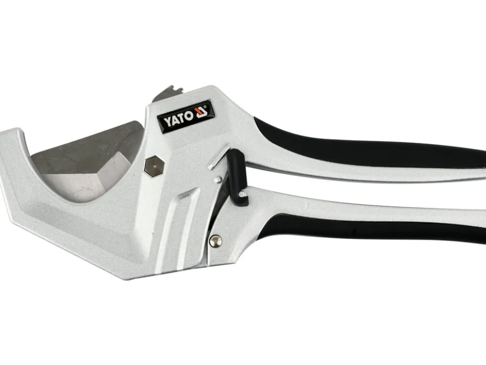 OBCINAK DO RUR PCV 64MM V-CUT