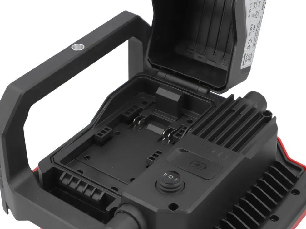 REFLEKTOR LED 18V, 6000 LM, 65W - BEZ AKUMULATORA