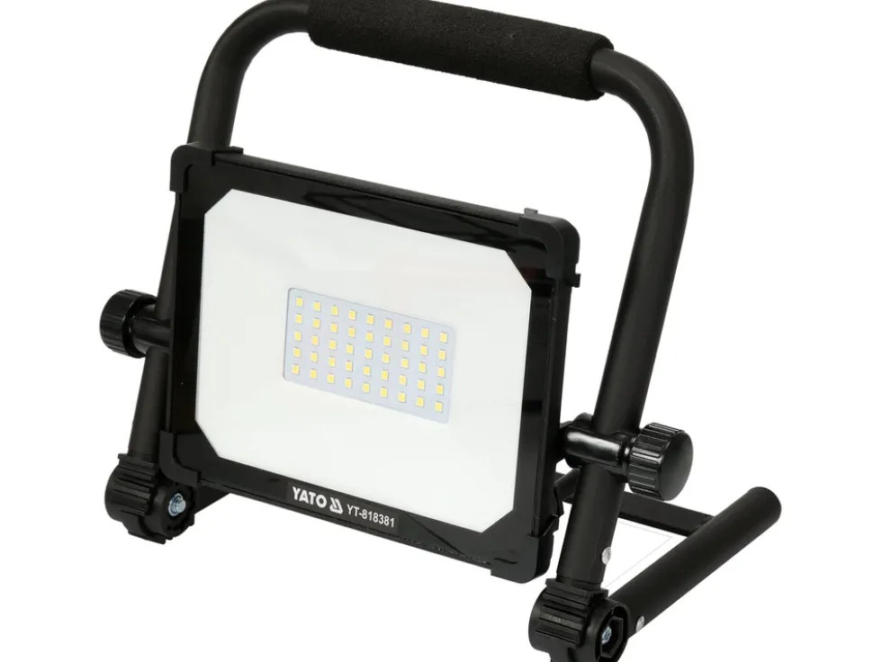 REFLEKTOR PRZENOŚNY SMD LED 30W 2850LM