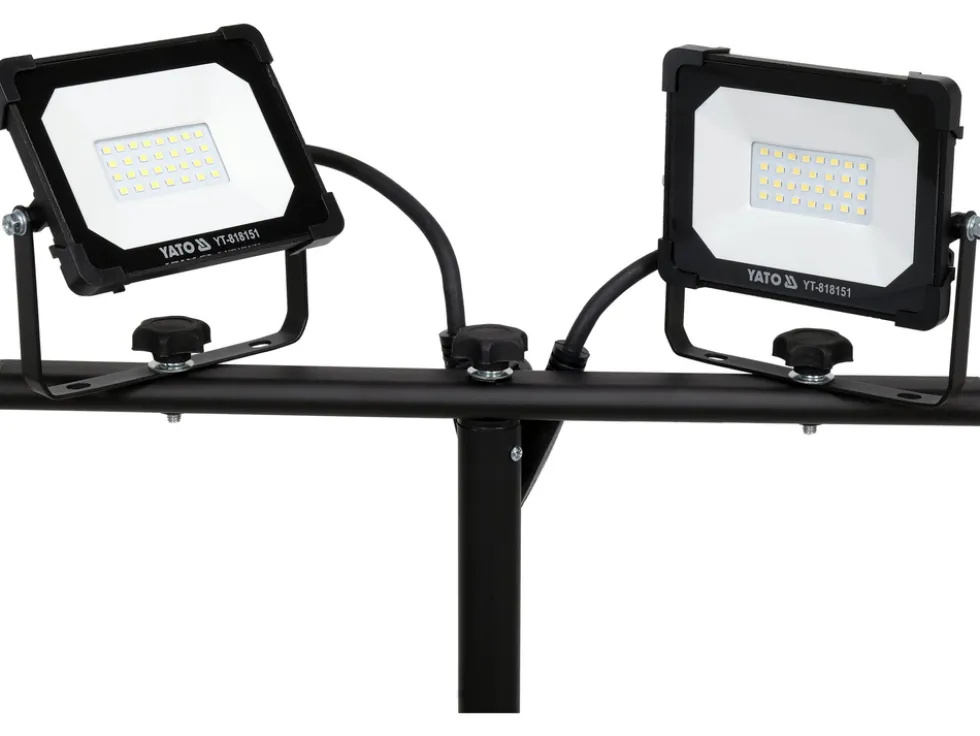 REFLEKTOR SMD LED ZE STOJAKIEM 2*20W 3800LM