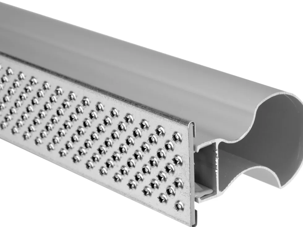 TARNIK FASADOWY ALUMINIOWY DO STYROPIANU L200 5CM