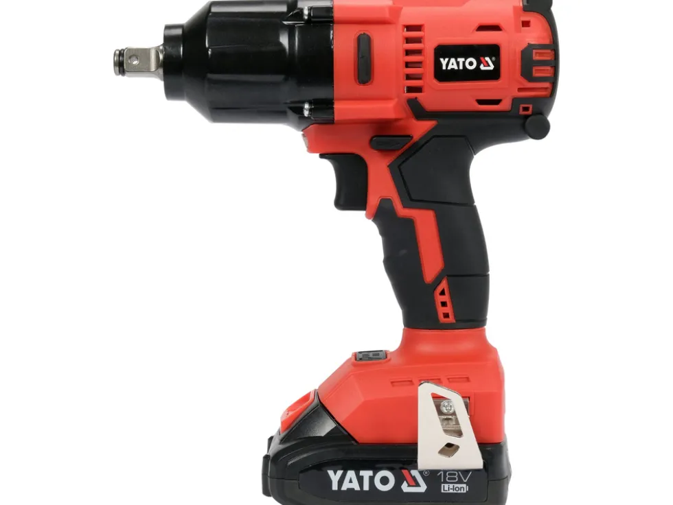ZESTAW YATO 18V: KLUCZ UDAROWY 1/2'' 700 NM, NASADKI - DWA AKUMULATORY 3AH